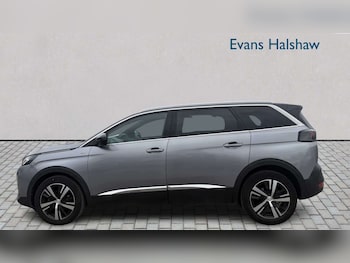 Used Peugeot 5008 2023 for sale - 79443785: Photo
