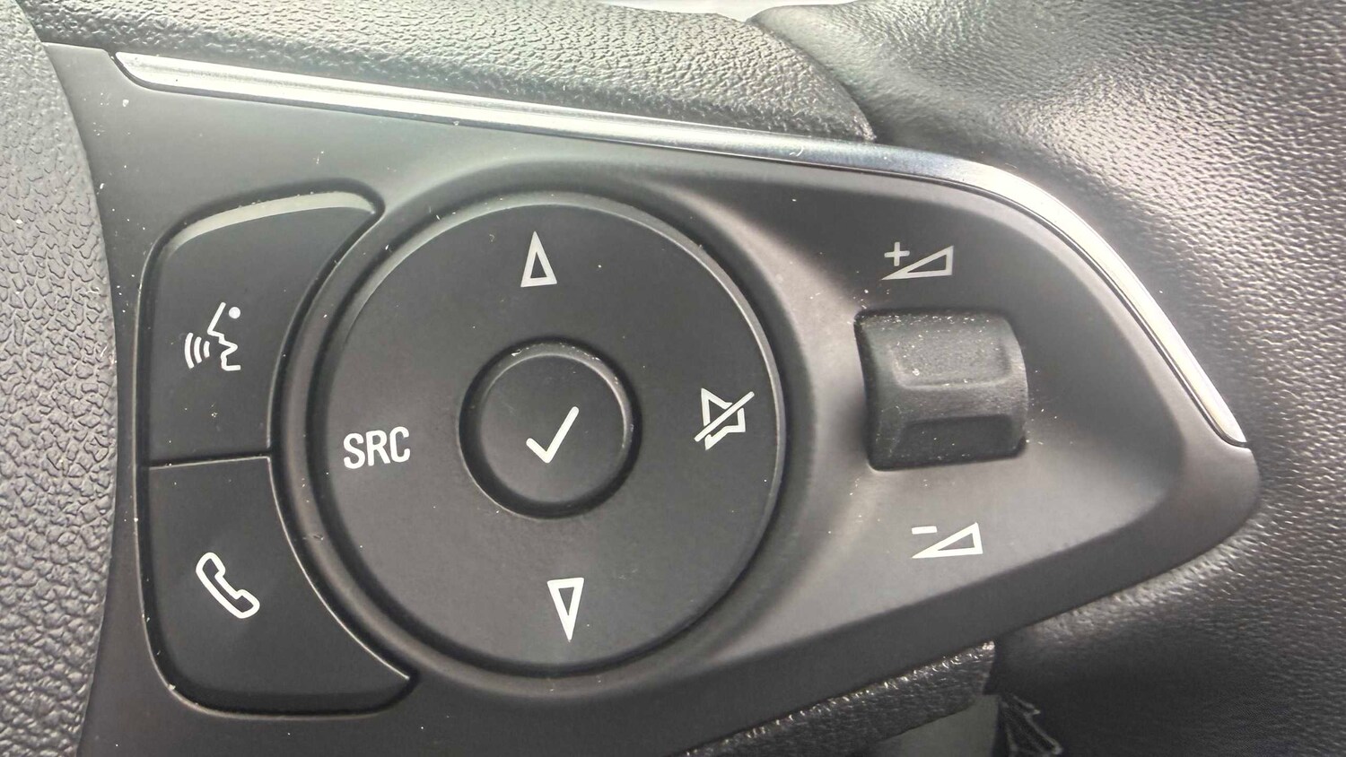 Used Vauxhall Mokka 2023 for sale - 78037737: Photo 17