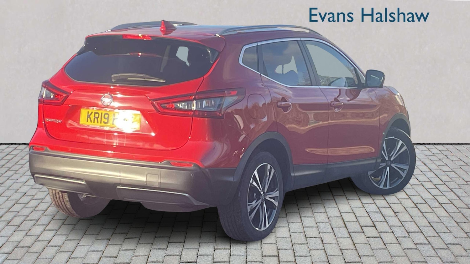 Used Nissan Qashqai for sale - 77862213: Photo 2