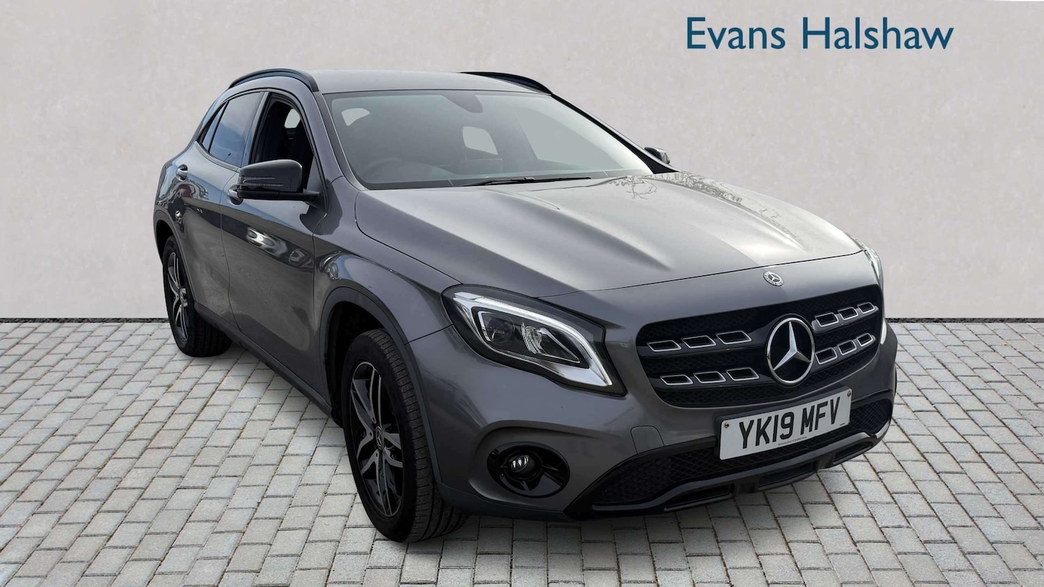 Used Mercedes-Benz GLA 2019 for sale - 78209255: Photo 1