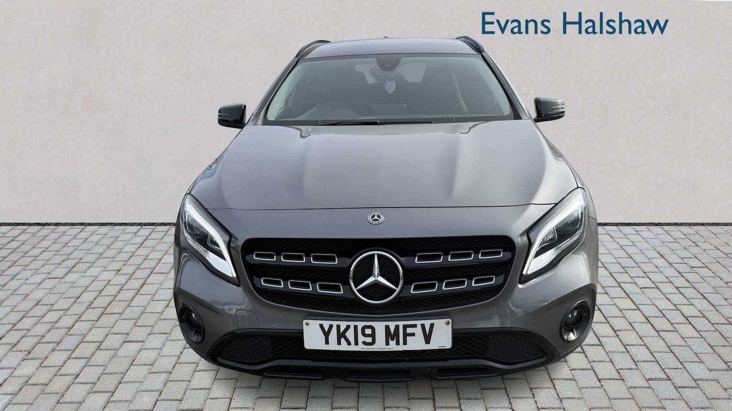 Used Mercedes-Benz GLA 2019 for sale - 78209255: Photo 2