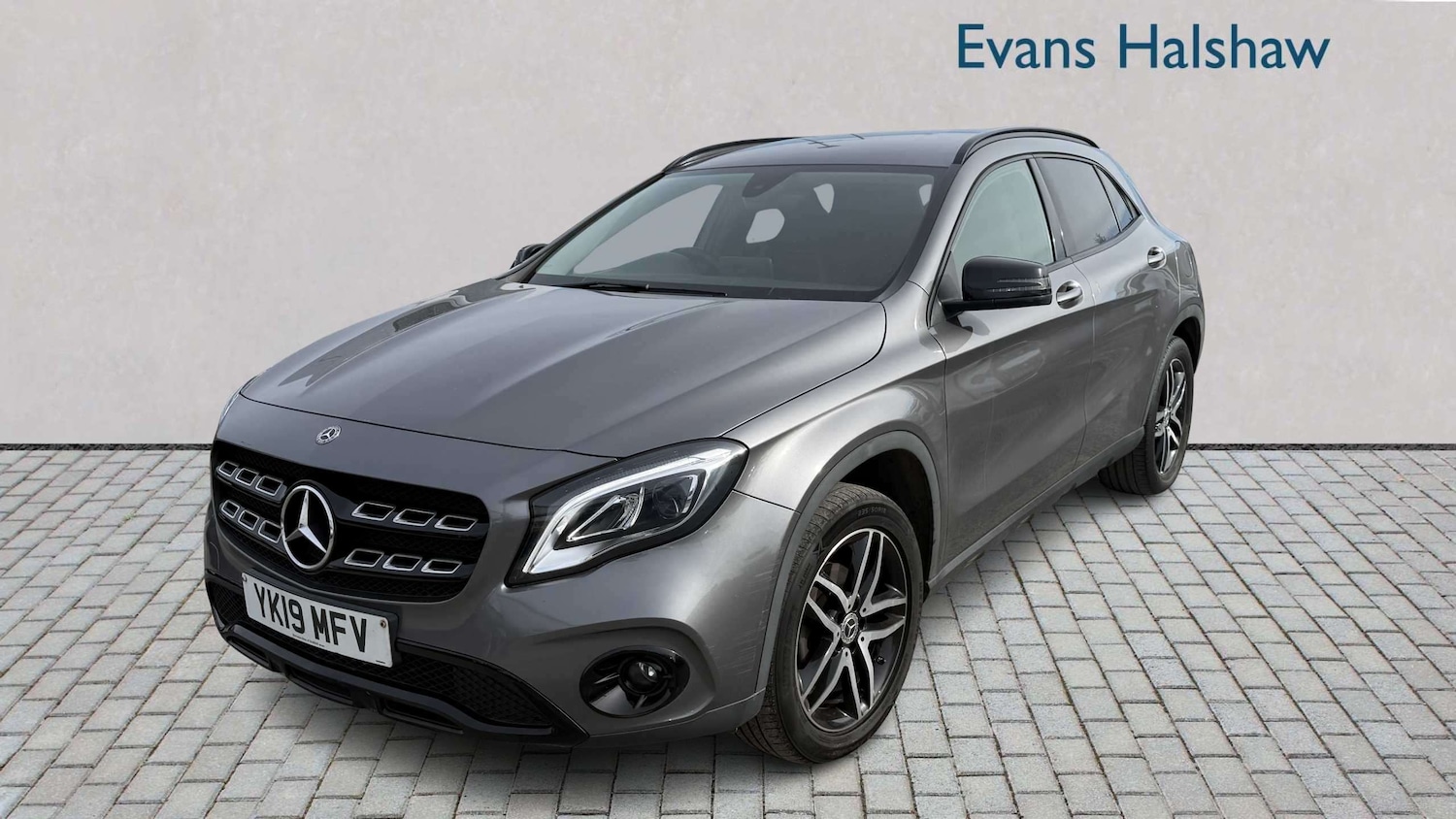 Used Mercedes-Benz GLA 2019 for sale - 78209255: Photo 3