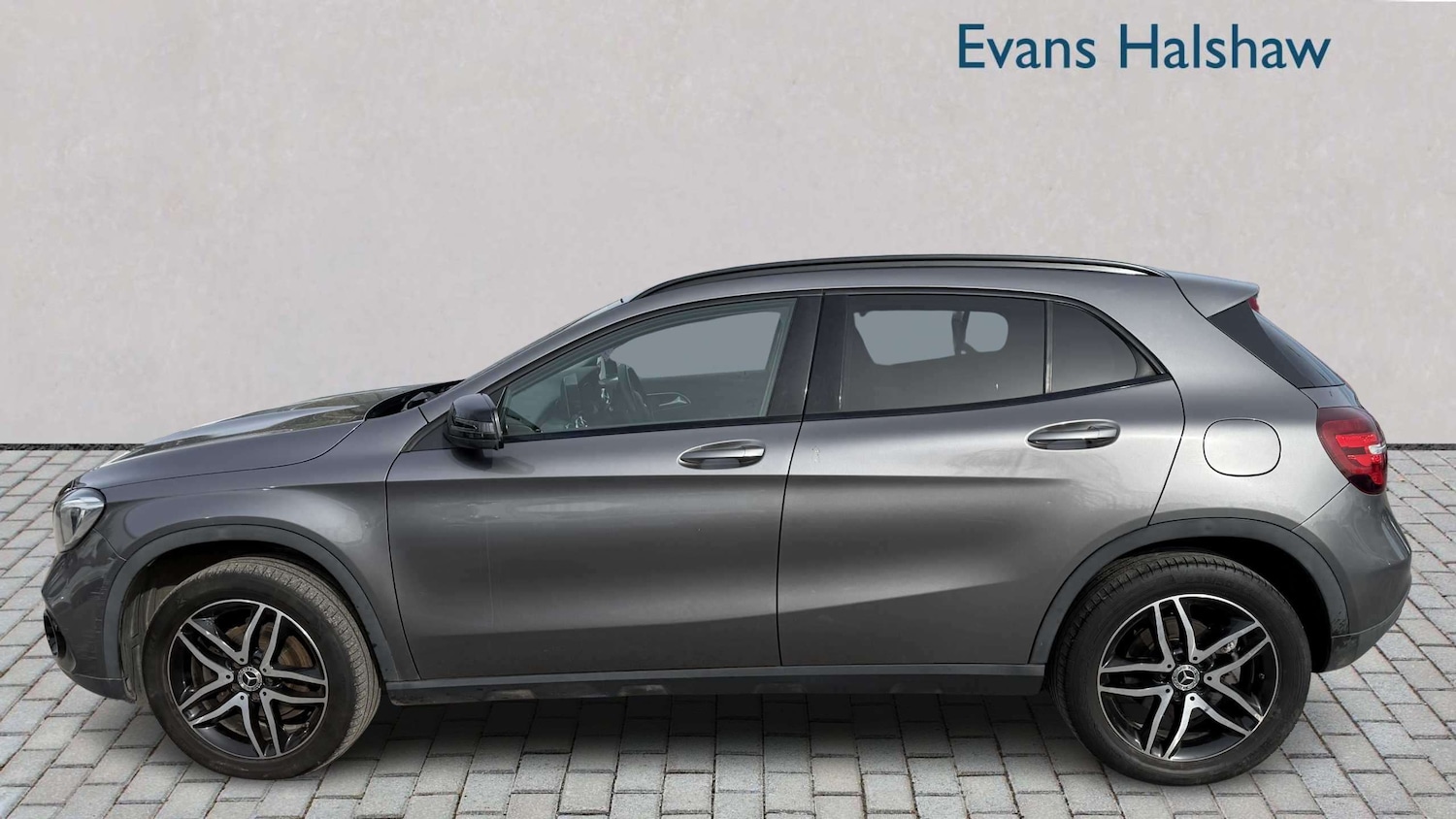 Used Mercedes-Benz GLA 2019 for sale - 78209255: Photo 4