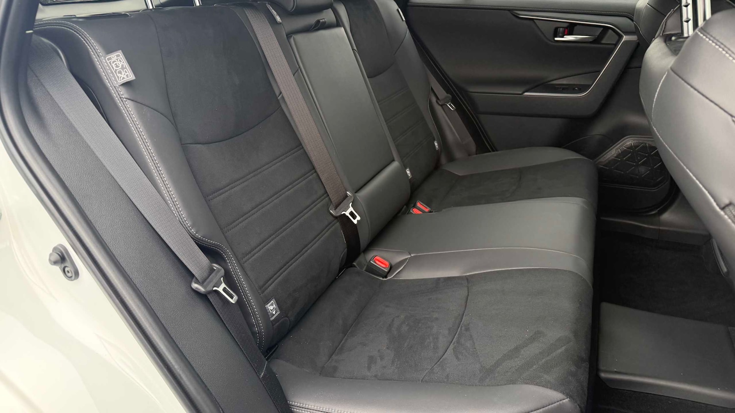 Used Toyota RAV4 2025 for sale - 78010422: Photo 10