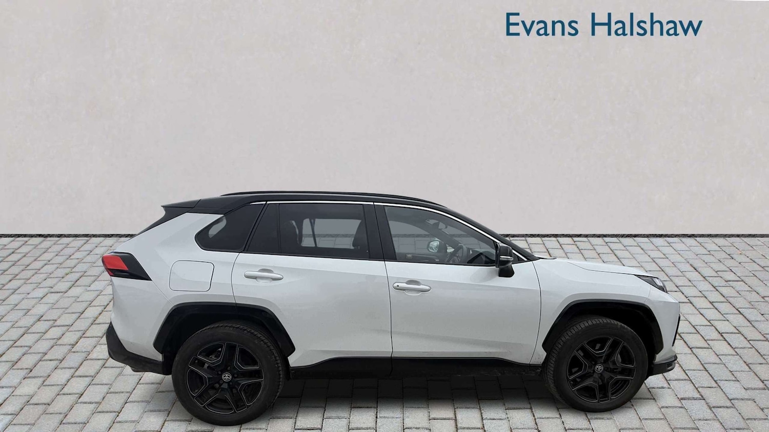 Used Toyota RAV4 2025 for sale - 78010422: Photo 8