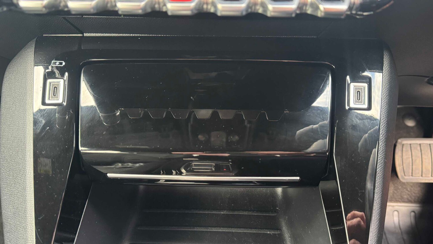 Used Peugeot 2008 for sale - 77862658: Photo 16