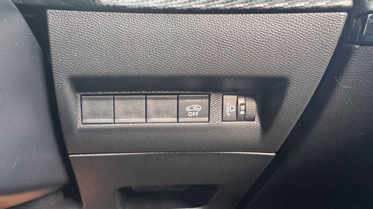 Used Peugeot 2008 for sale - 77862658: Photo 19