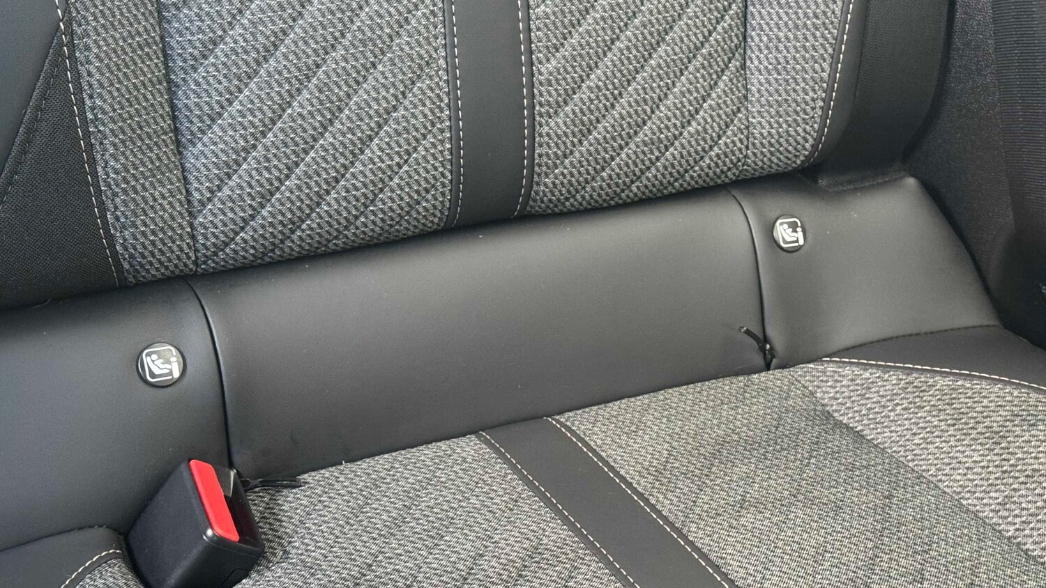 Used Peugeot 2008 for sale - 77862658: Photo 23