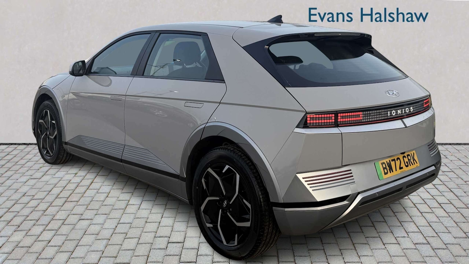 Used Hyundai IONIQ 5 2023 for sale - 77885812: Photo 5