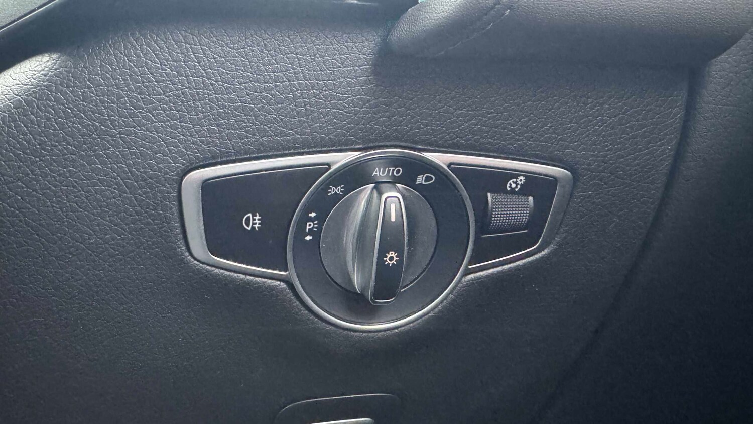 Used Mercedes-Benz EQC 2021 for sale - 77857556: Photo 22