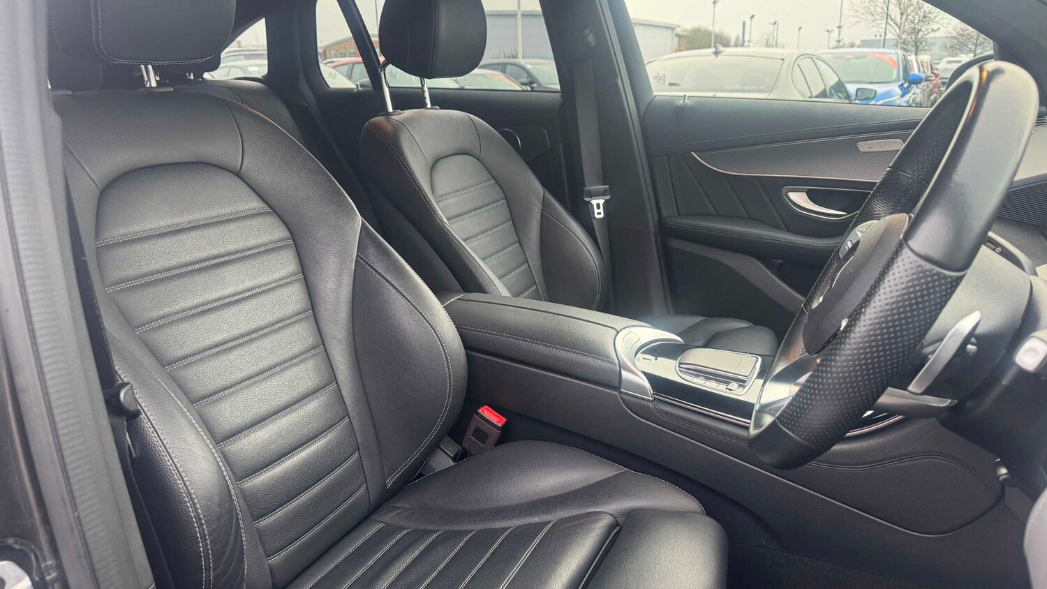 Used Mercedes-Benz EQC 2021 for sale - 77857556: Photo 9