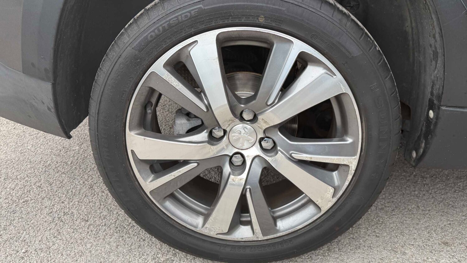 Used Peugeot 2008 2018 for sale - 78104637: Photo 9