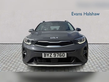 Used Kia Stonic 2023 for sale - 79467012: Photo