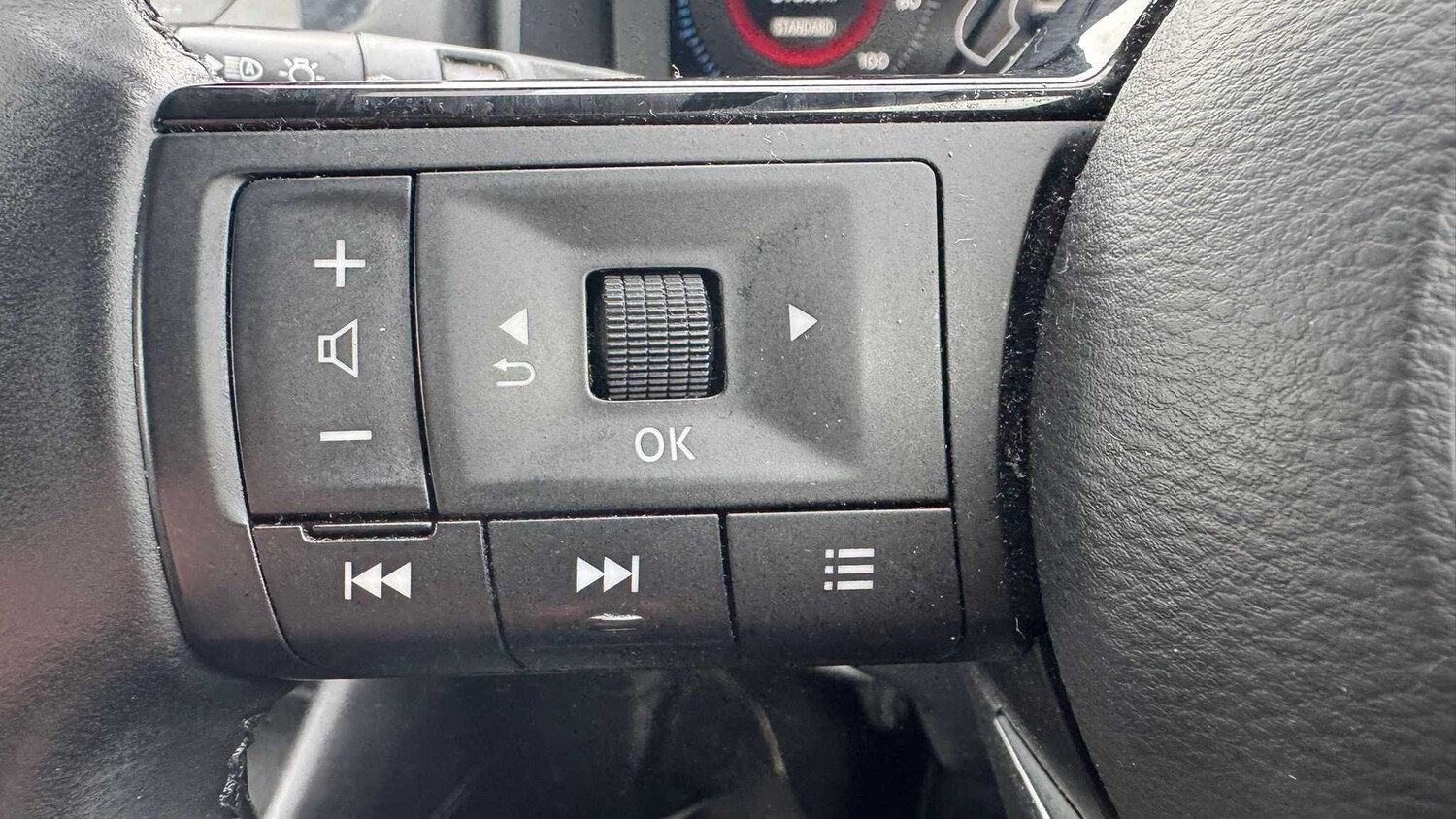 Used Nissan Qashqai 2023 for sale - 77857765: Photo 10