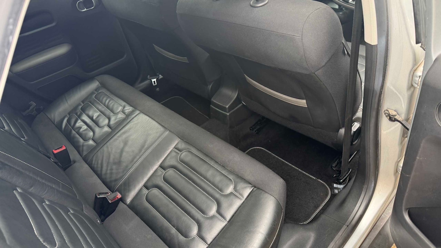 Used Citroen C4 Cactus 2016 for sale - 78104358: Photo 11