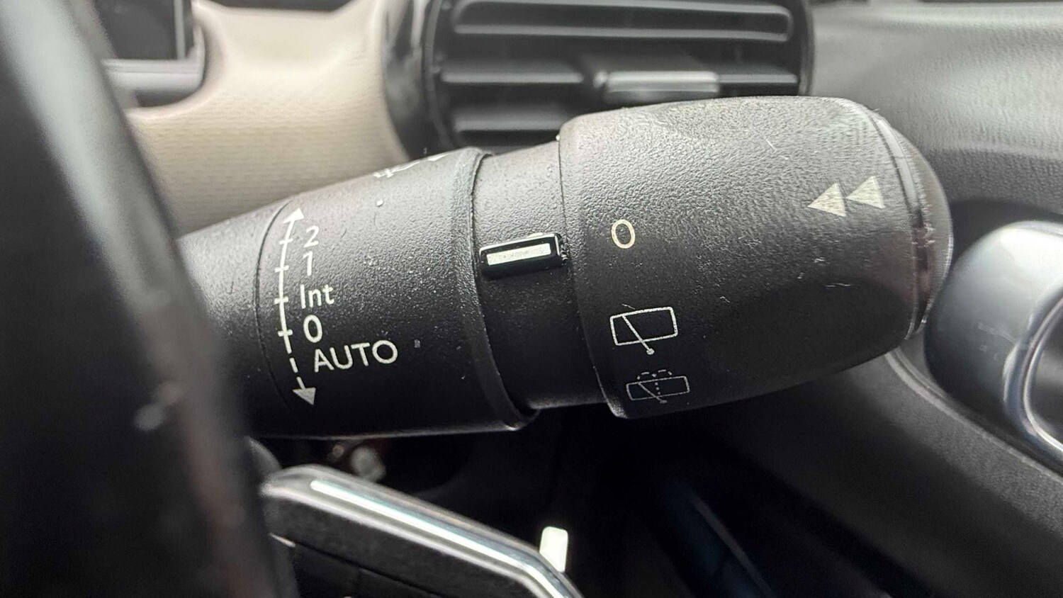 Used Citroen C4 Cactus 2016 for sale - 78104358: Photo 19