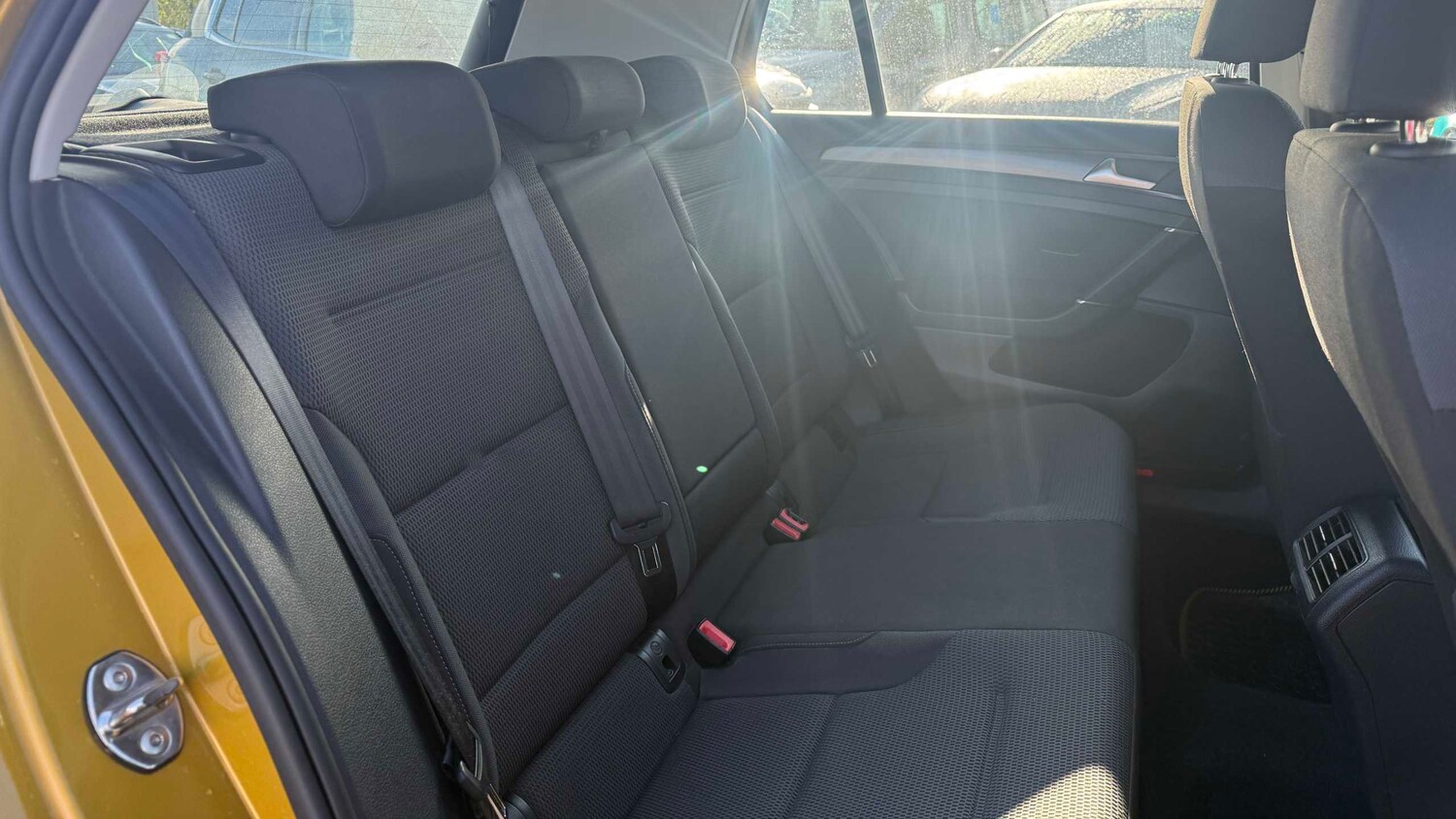 Used Volkswagen Golf 2018 for sale - 78076684: Photo 11