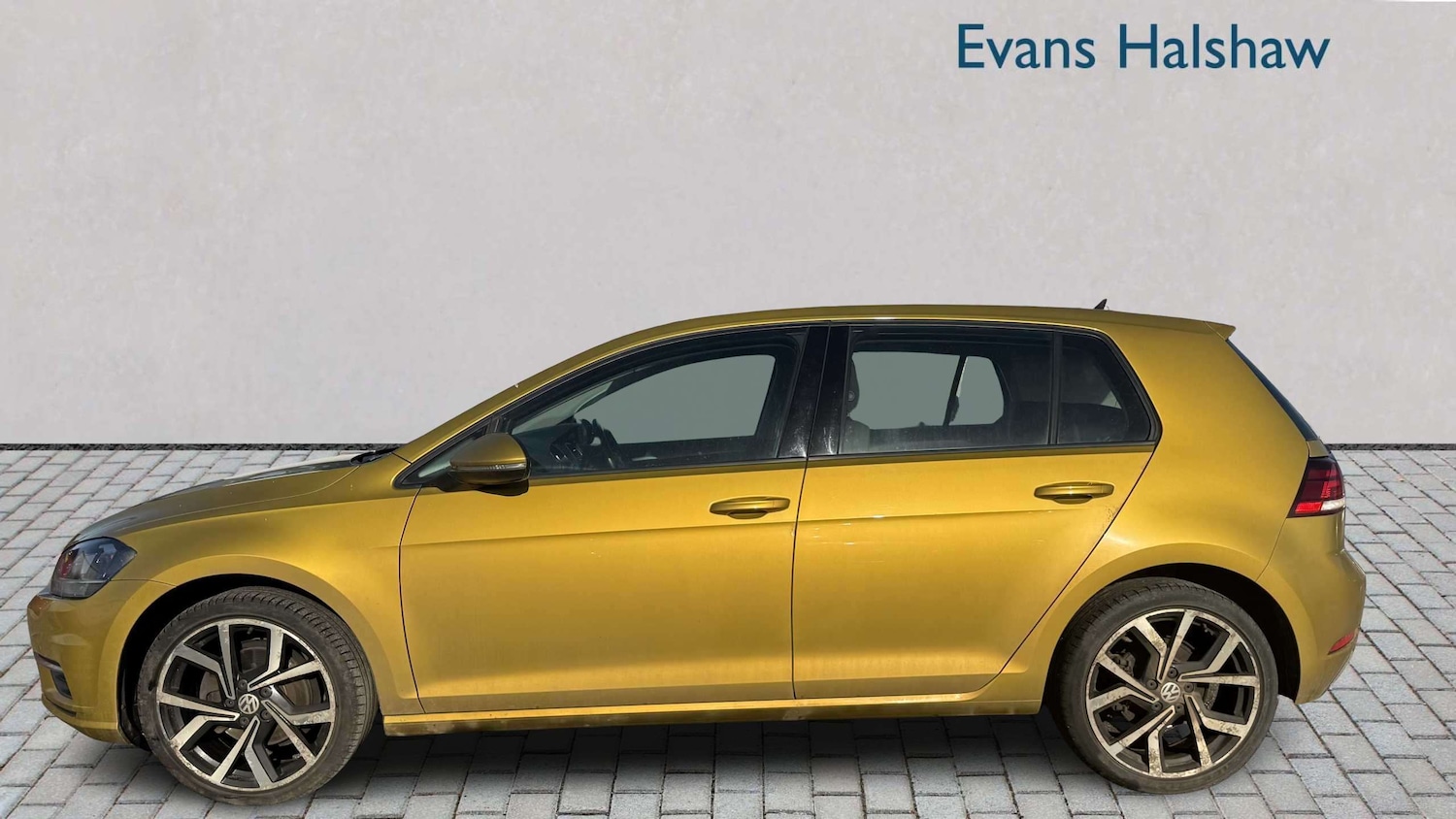 Used Volkswagen Golf 2018 for sale - 78076684: Photo 4