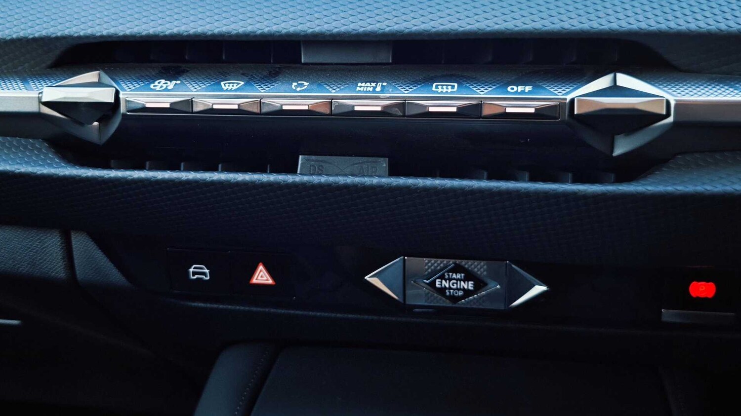 Used DS Automobiles DS 4 for sale - 77860532: Photo 32