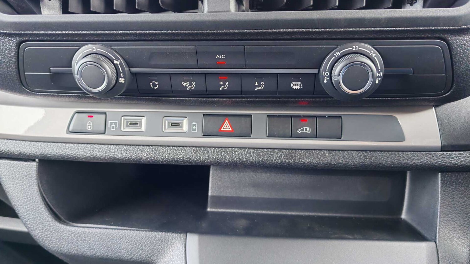 Used Peugeot Expert for sale - 77861662: Photo 24