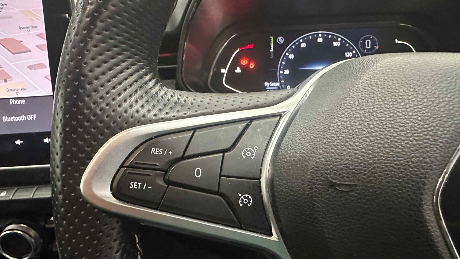 Used Renault Clio 2021 for sale - 77859062: Photo 16