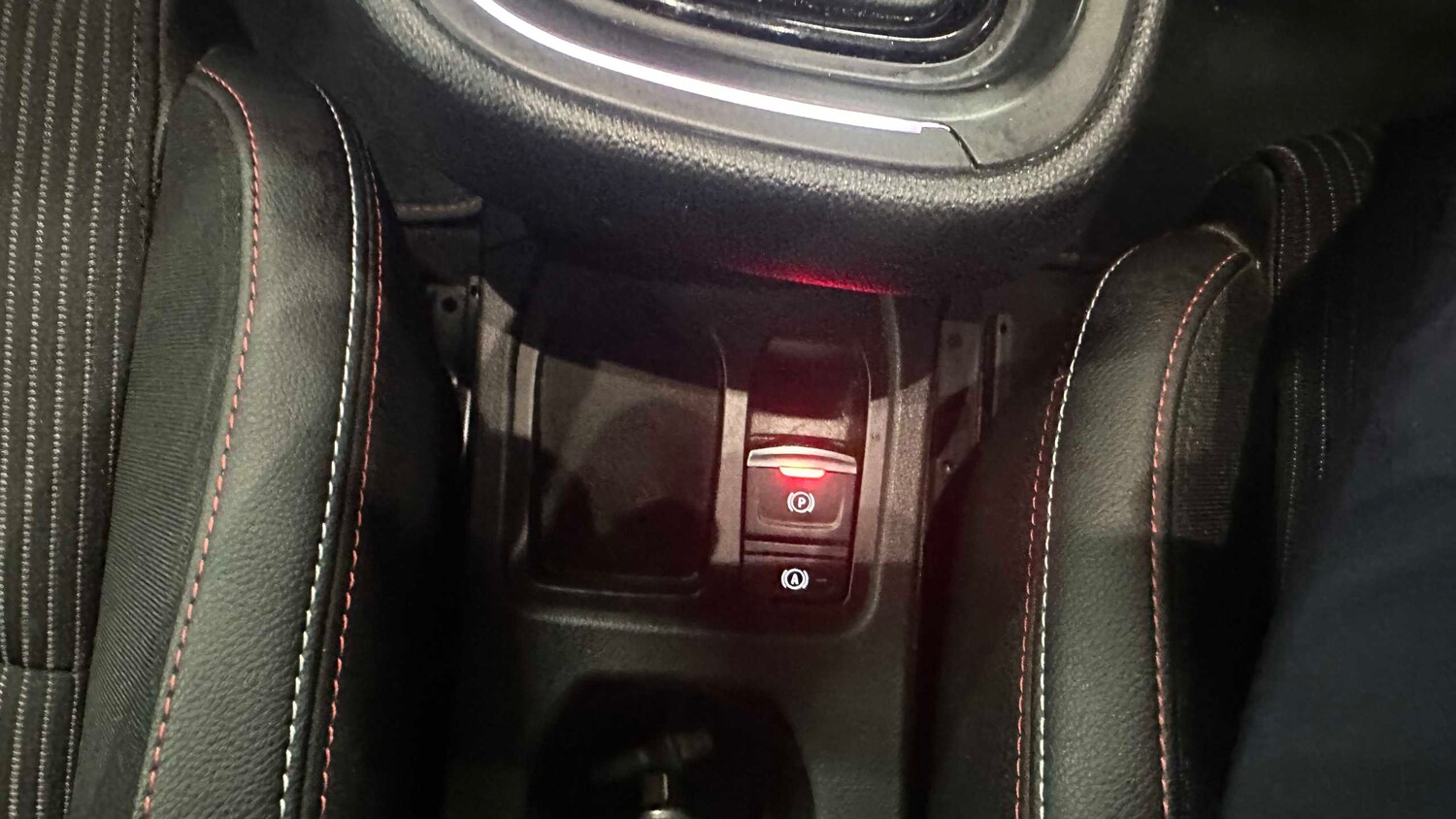 Used Renault Clio 2021 for sale - 77859062: Photo 24