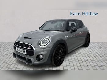 Used MINI Hatch 2019 for sale - 79731129: Photo