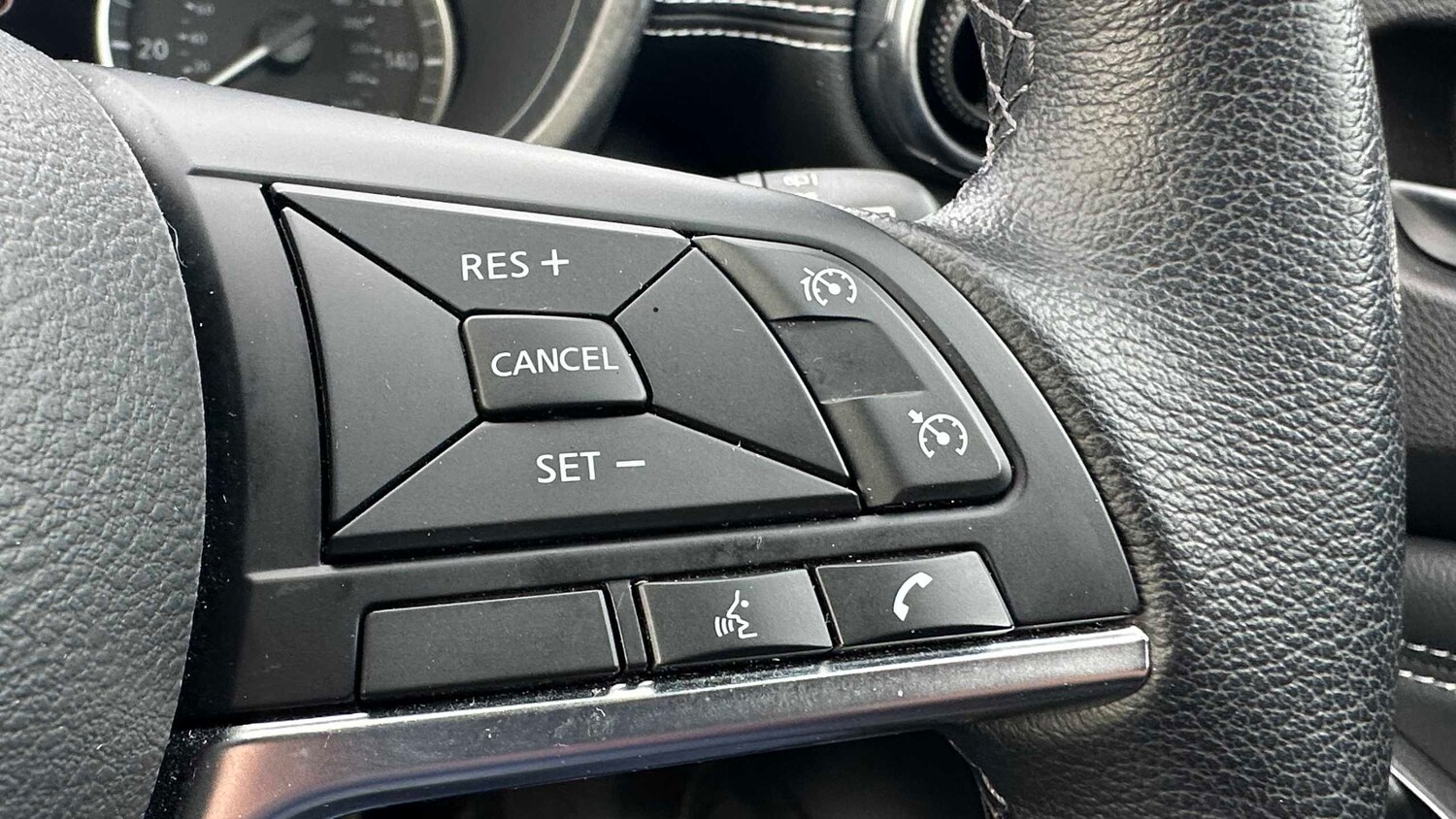 Used Nissan Juke for sale - 77860250: Photo 19