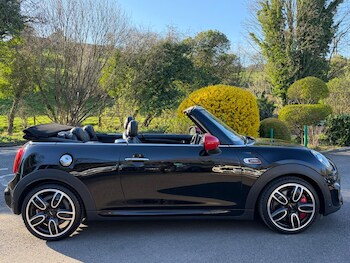 Used MINI Convertible 2019 for sale - 77737487: Photo