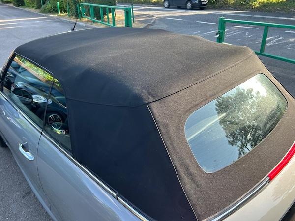 Used MINI Convertible 2018 for sale - 74280460: Photo 8