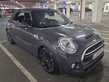 Used MINI Convertible 2016 for sale - 79247989: Photo