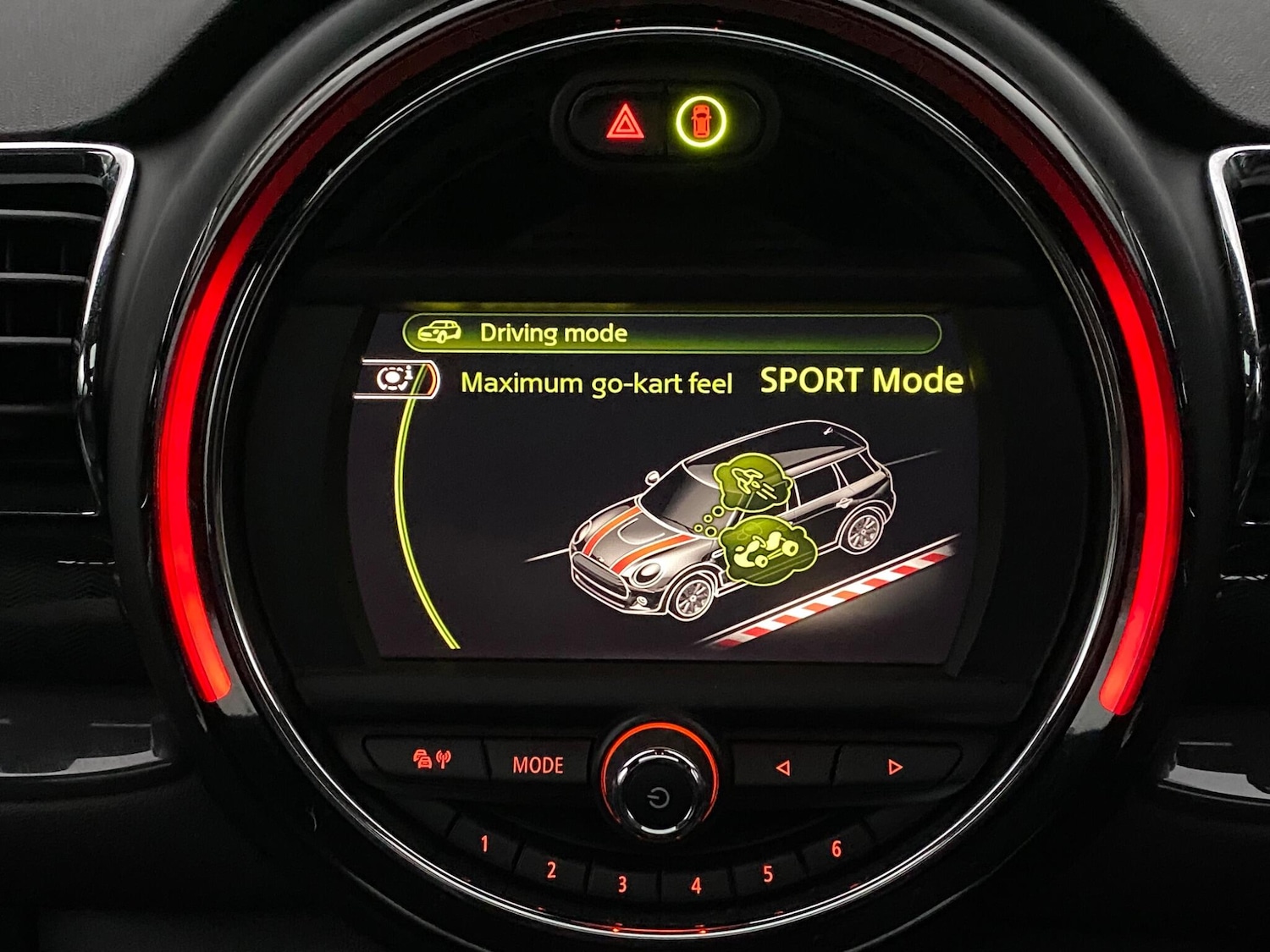 Used MINI Clubman 2015 for sale - 76992650: Photo 11