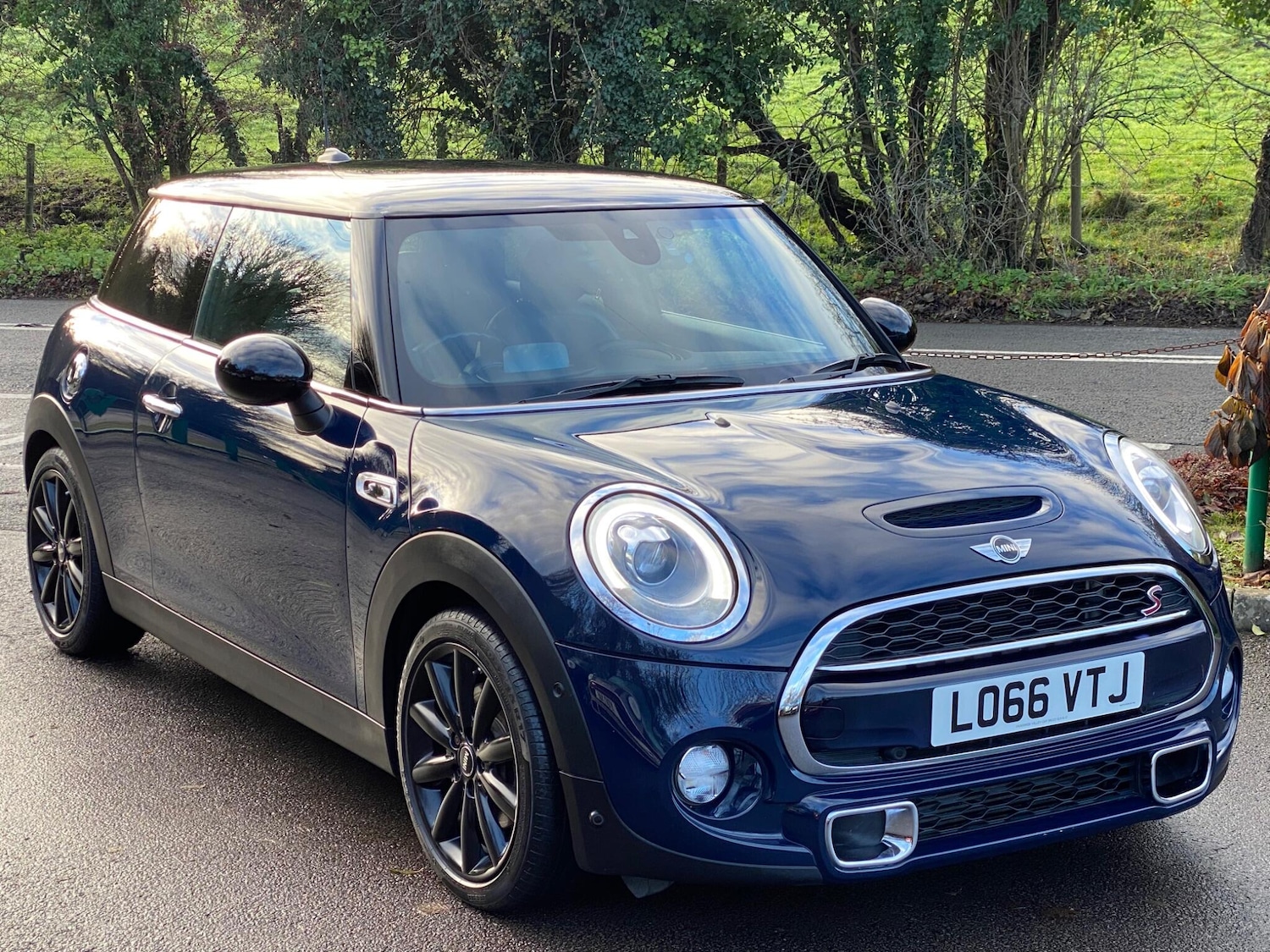 Used MINI Hatch 2017 for sale - 76801171: Photo 1