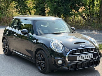 Used MINI Hatch 2018 for sale - 79325086: Photo