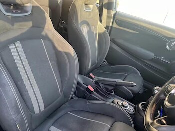 Used MINI Hatch 2018 for sale - 77358518: Photo