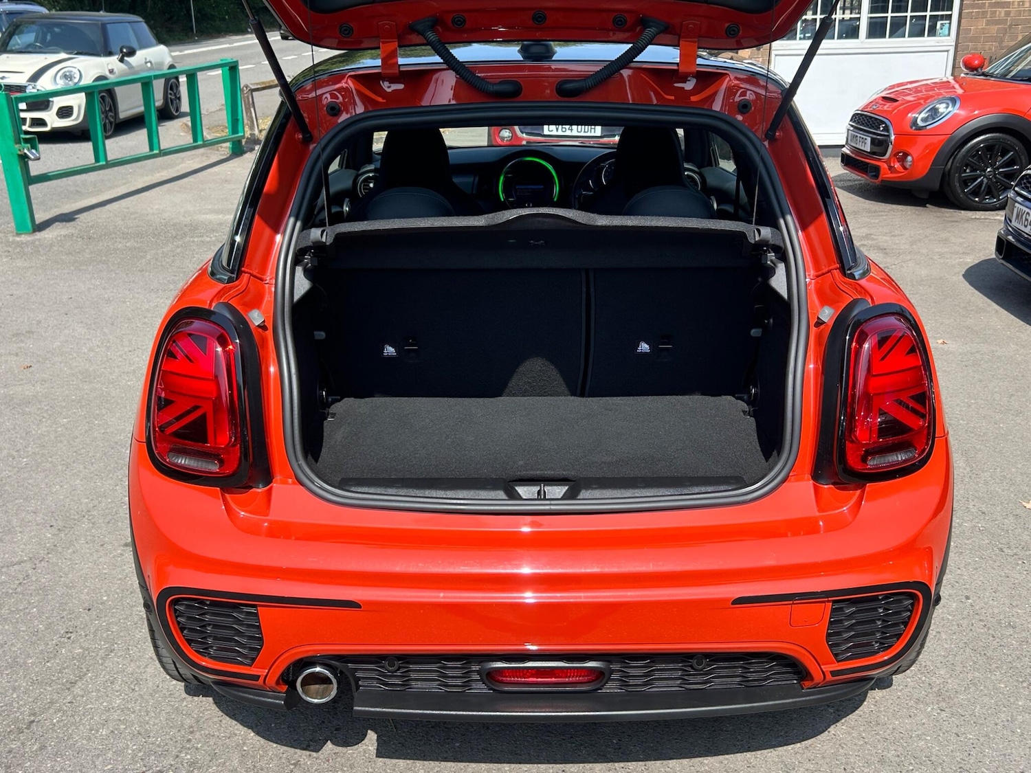 Used MINI Hatch 2020 for sale - 76994370: Photo 25