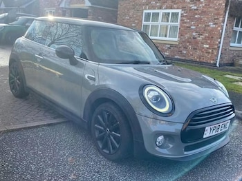 Used MINI Hatch 2018 for sale - 77479480: Photo