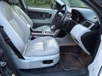 Used Land Rover Discovery Sport 2016 for sale - 74584724: Photo