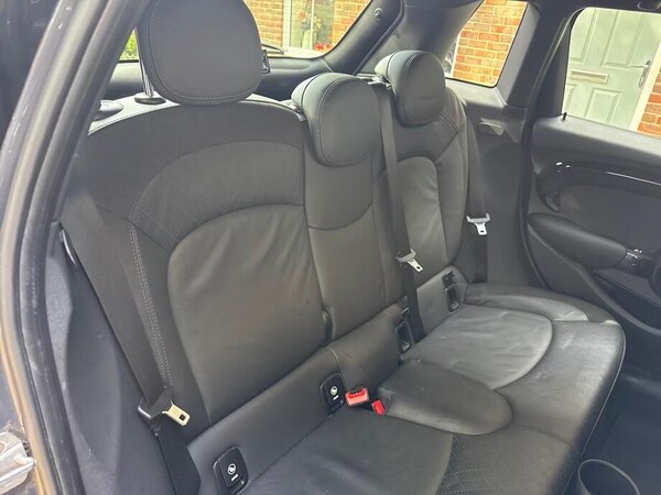 Used MINI Hatch 2018 for sale - 76240161: Photo 5