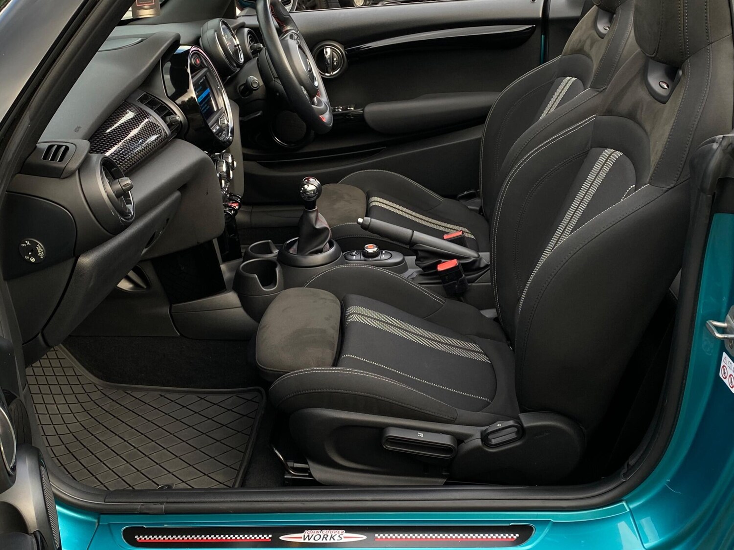 Used MINI Convertible 2018 for sale - 76988410: Photo 14