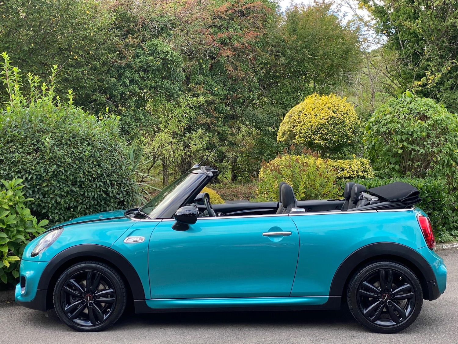 Used MINI Convertible 2018 for sale - 76988410: Photo 6