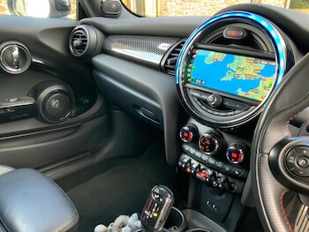 Used MINI Hatch 2019 for sale - 77358365: Photo