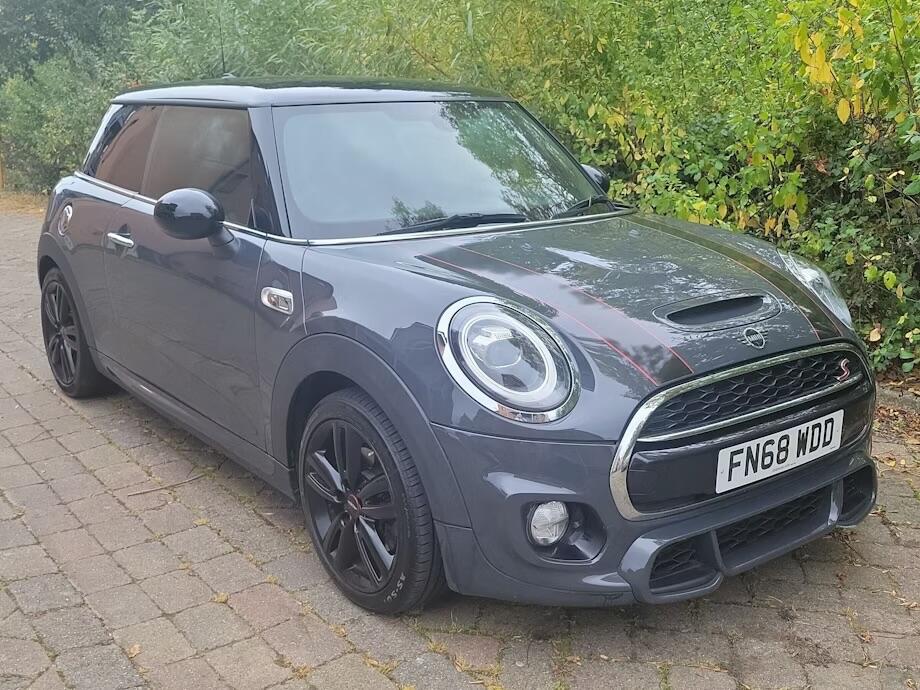 Used MINI Hatch 2018 for sale - 76573085: Photo 1