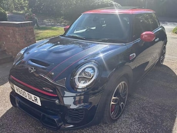 Used MINI Hatch 2019 for sale - 79279257: Photo