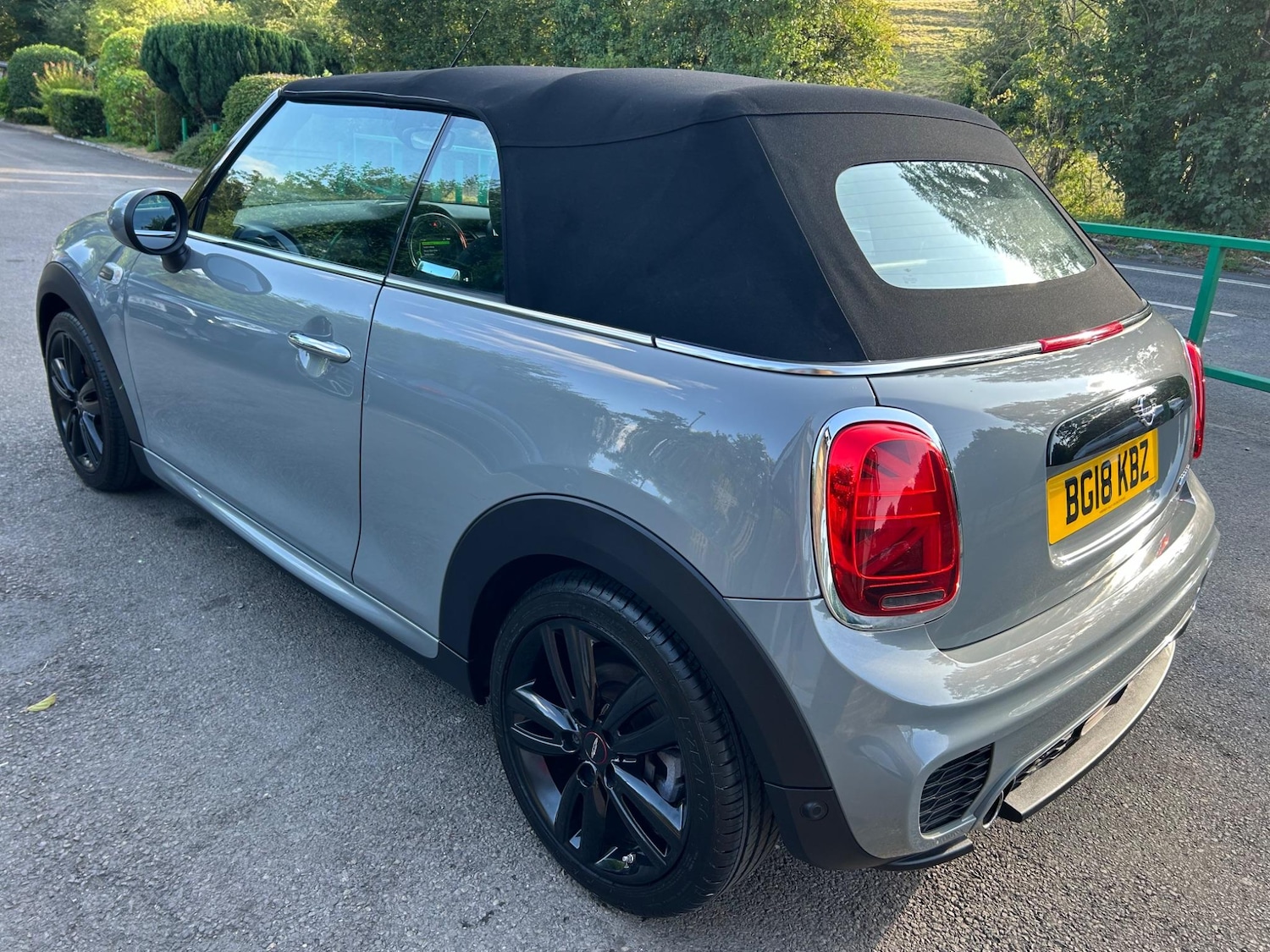 Used MINI Convertible 2018 for sale - 77214850: Photo 7