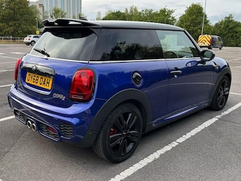Used MINI Hatch 2018 for sale - 75563345: Photo