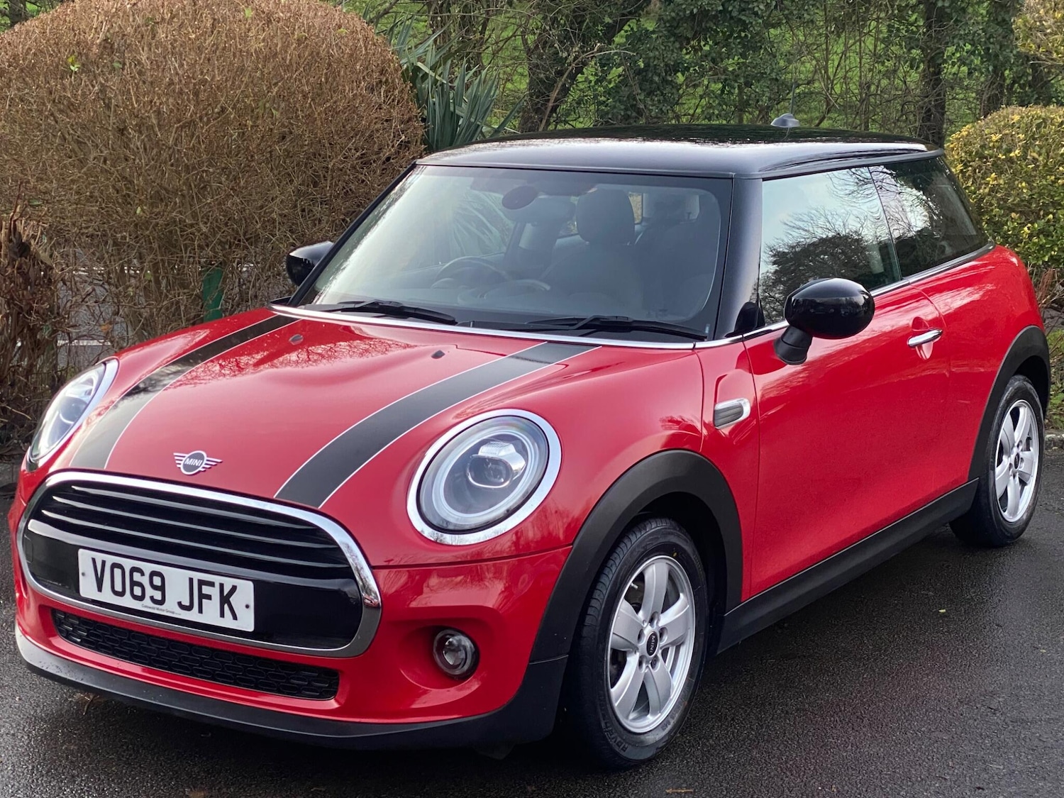 Used MINI Hatch 2019 for sale - 76898511: Photo 1