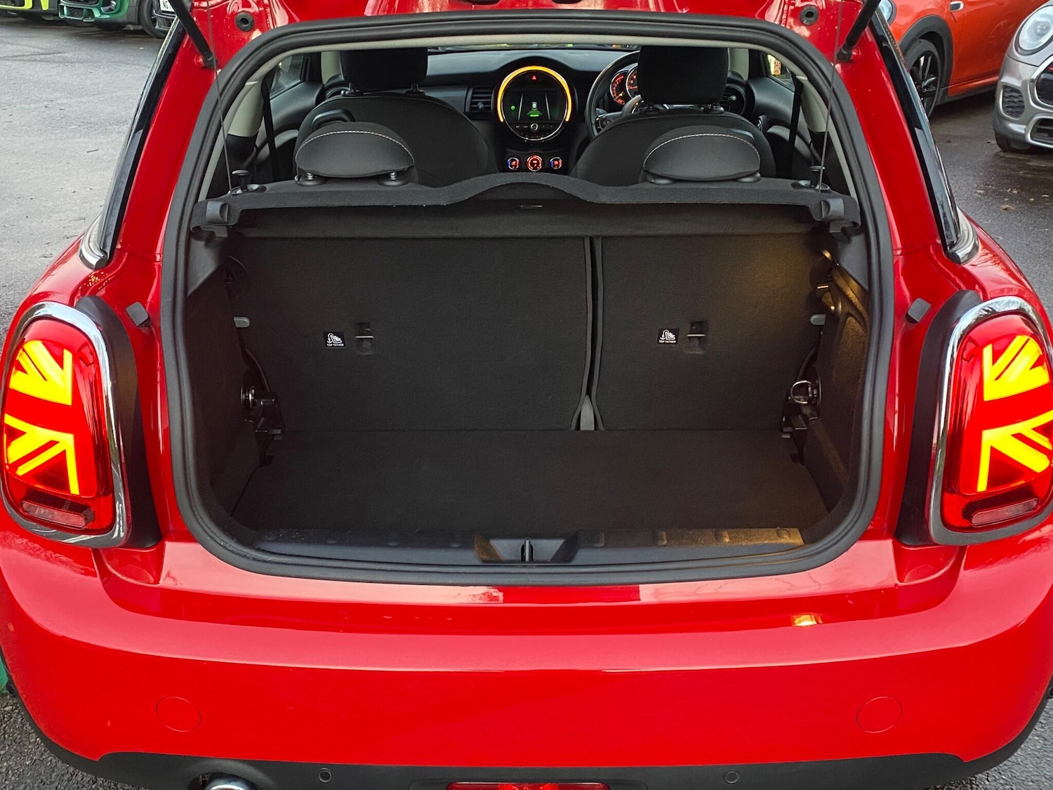 Used MINI Hatch 2019 for sale - 76898511: Photo 13