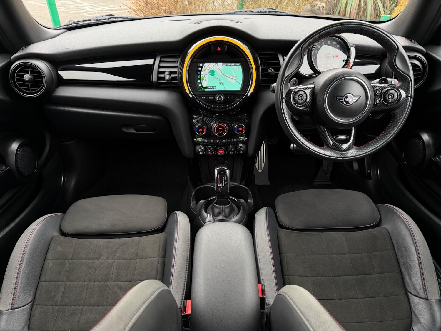 Used MINI Hatch 2020 for sale - 77497313: Photo 2