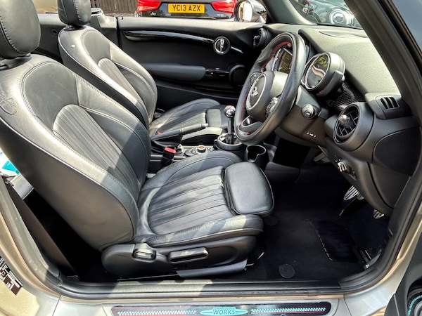Used MINI Convertible 2017 for sale - 75268594: Photo 16